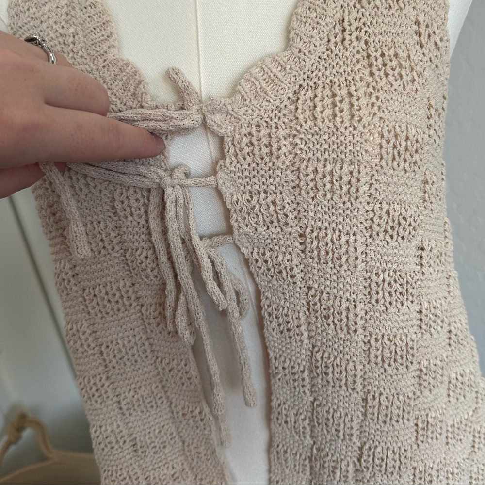 Knit Tie Front Tank - Picture 2 of 5